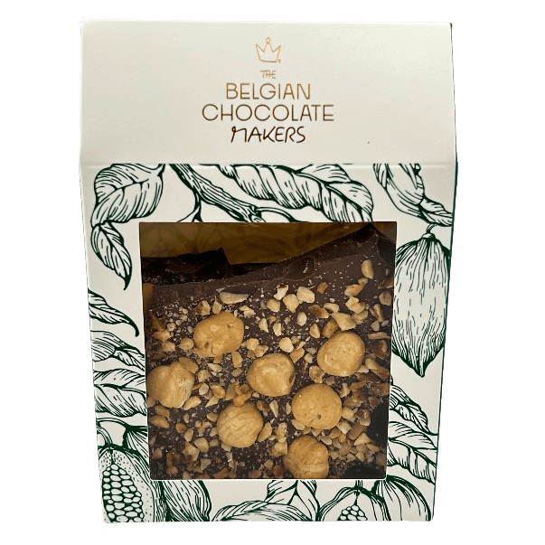 Barritas rotas de chocolate con leche y avellanas